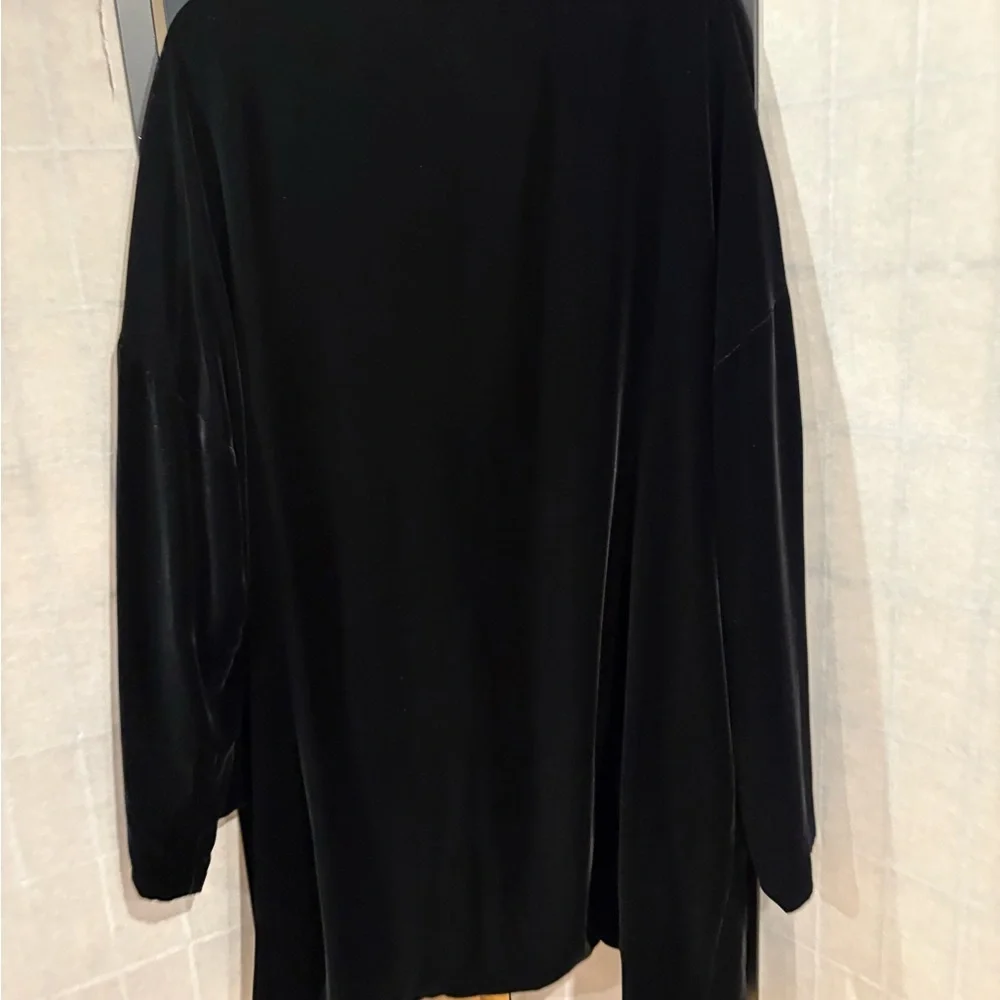 Folio Saks Fifth Avenue Black and Gold reversible Velvet Jacket - Picture 9 of 9